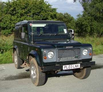 LAND ROVER 90 Td5 COUNTY HARD TOP         